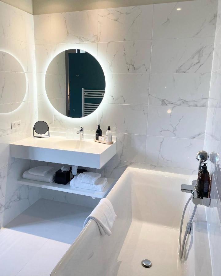 L'Invitation Au Voyage - Hotel & Spa Honfleur Zewnętrze zdjęcie